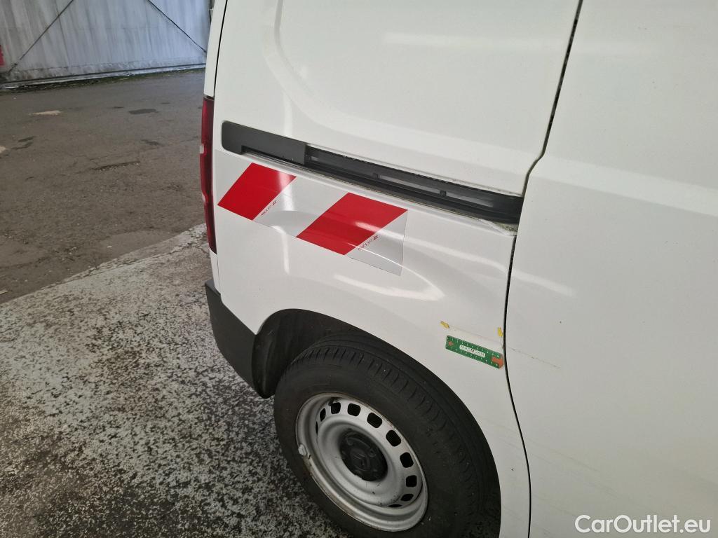  Citroen  Berlingo  Fourgon Club M 650 1.5 BlueHDi 75CV BVM5 E6dT #1