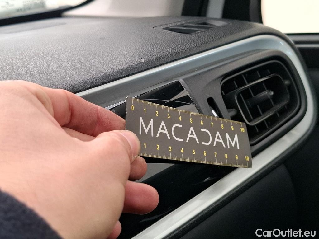  Citroen  C3  Société Feel Nav 1.5 BlueHDI 100CV BVM6 E6dT #46