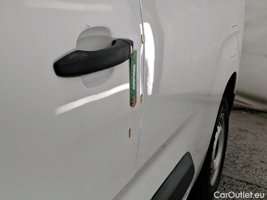  Citroen  Berlingo  Fourgon Club XL 950 1.5 BlueHDi 130CV BVA8 E6dT #15