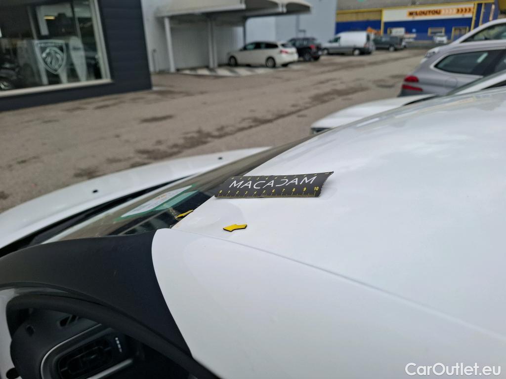  Citroen  C3  Société Feel 1.5 BlueHDI 100CV BVM5 E6dT #3