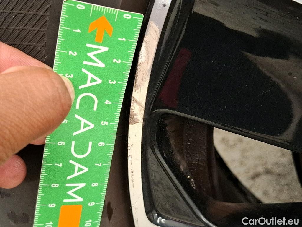  Volvo  XC 40 XC40 Momentum Plug-in Hybrid 2WD 1.5 #37