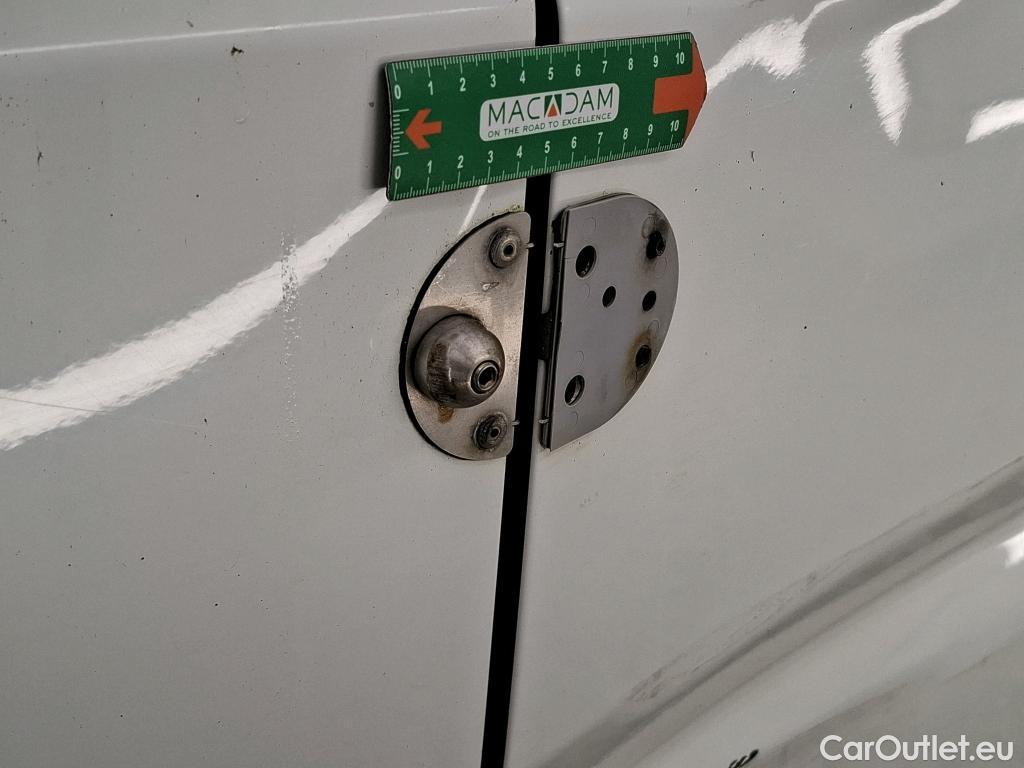  Citroen  Jumper CITROEN  / 2014 / 4P / Fourgon tôlé 33 L1H1 BlueHDi 120 S&S BVM6 Club #30