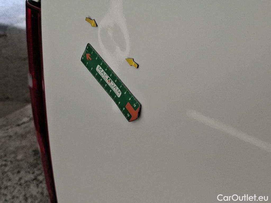  Citroen  Berlingo  Fourgon Club XL 950 1.5 BlueHDi 100CV BVM5 E6dT #17