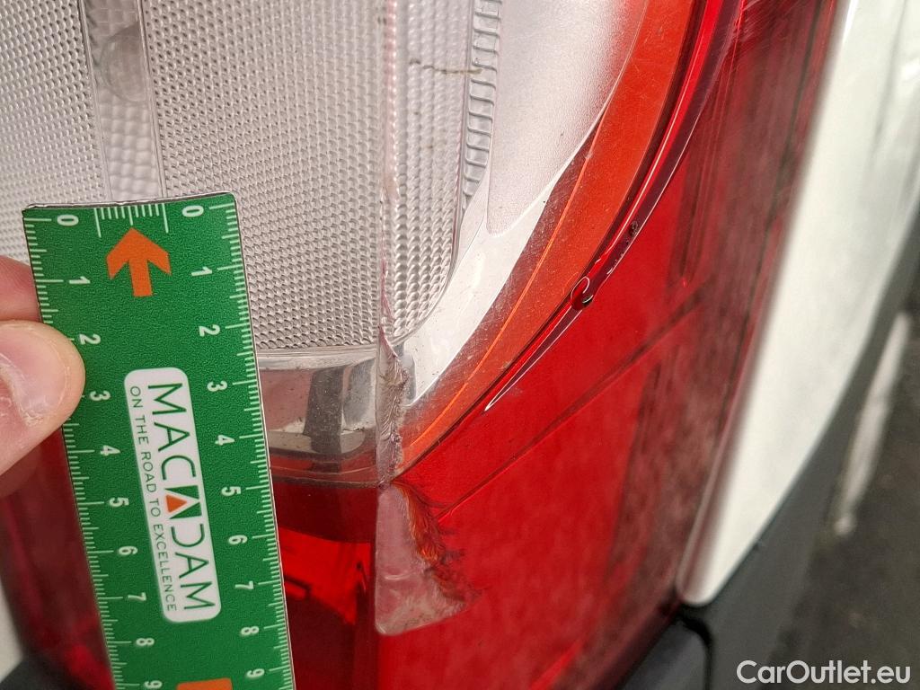  Citroen  Jumper CITROEN  / 2014 / 4P / Fourgon tôlé 33 L1H1 BlueHDi 120 S&S BVM6 Club #25