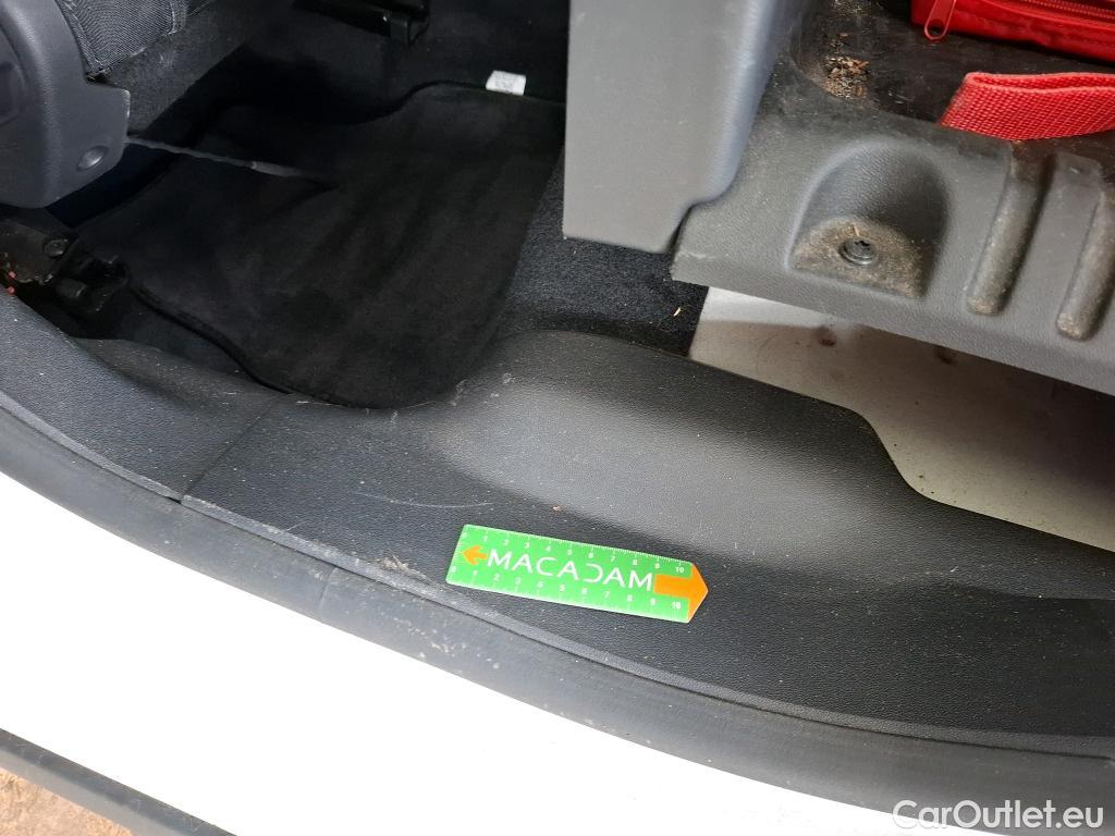  Citroen  C3  Société Feel 1.5 BlueHDI 100CV BVM6 E6dT #11