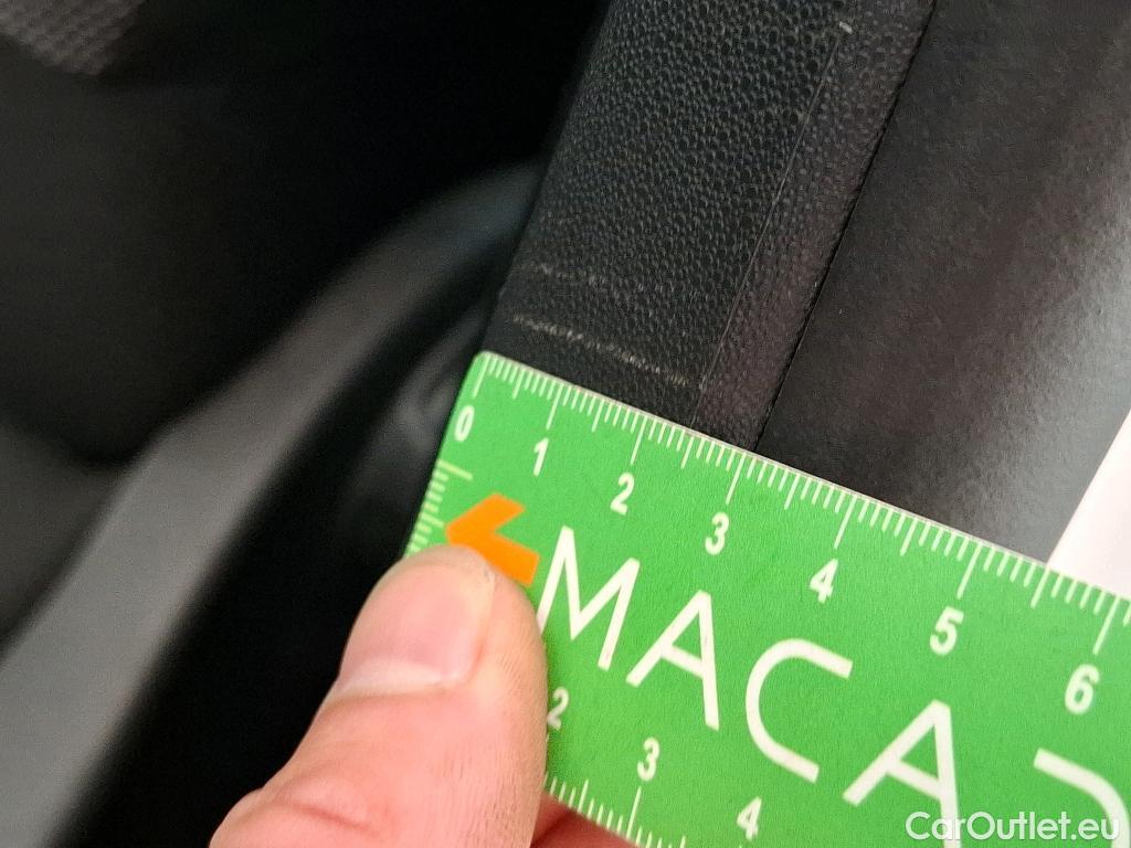  Citroen  C3  Société Feel 1.5 BlueHDI 100CV BVM6 E6dT #4