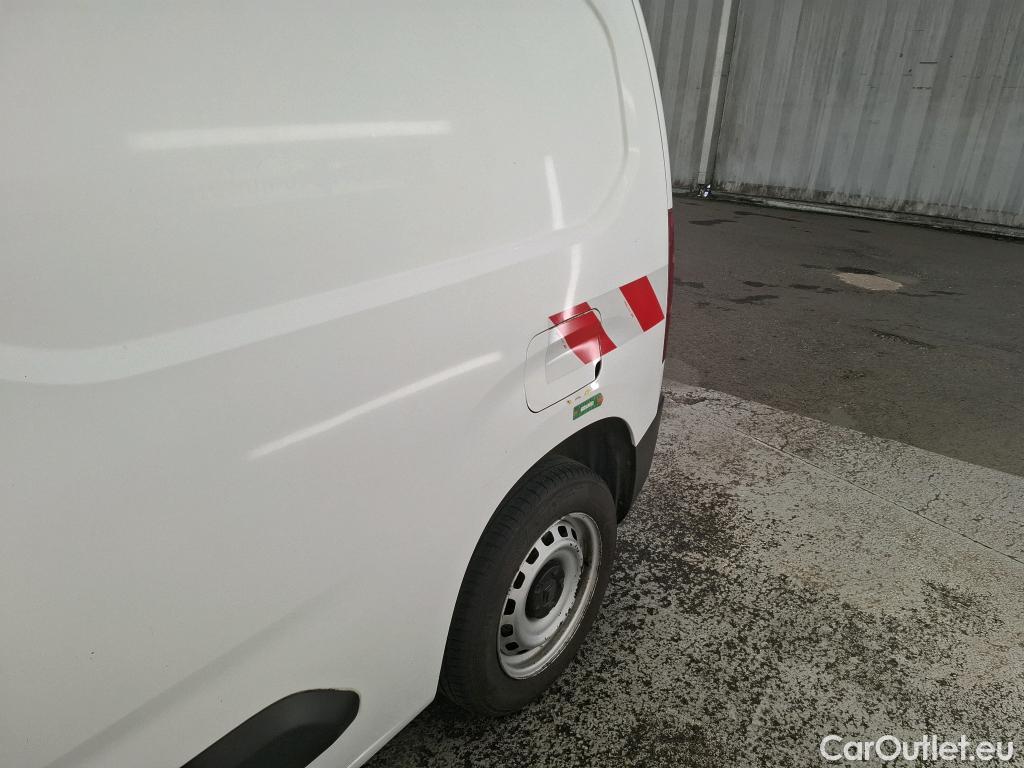  Citroen  Berlingo  Fourgon Club M 650 1.5 BlueHDi 75CV BVM5 E6dT #24