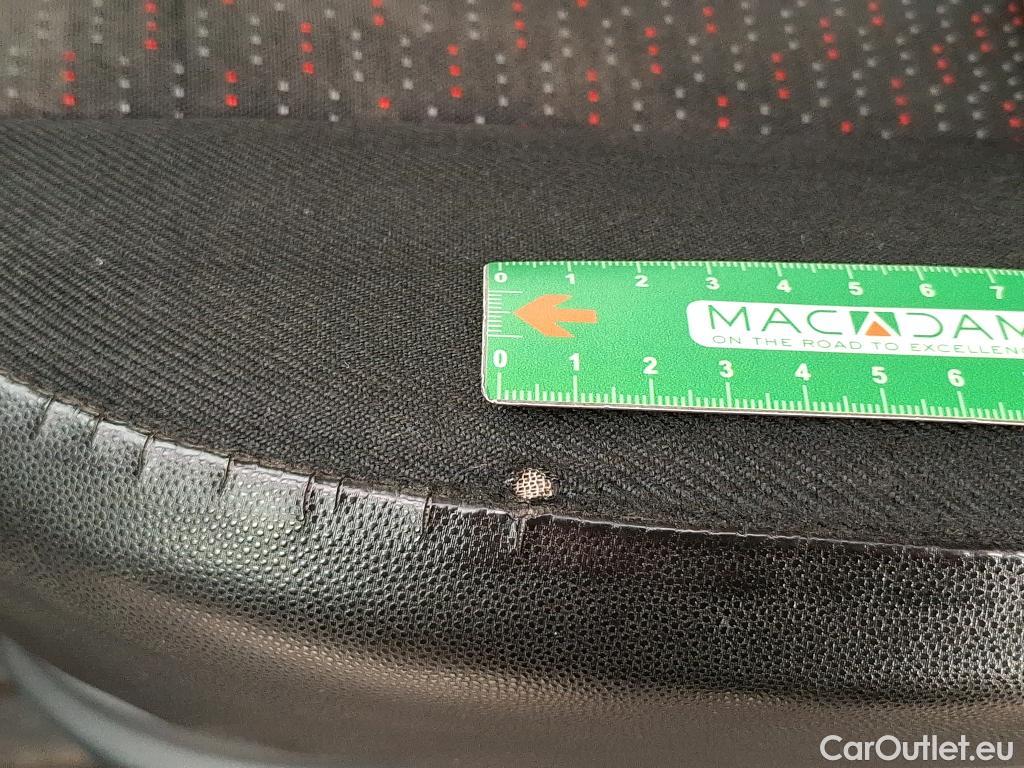  Citroen  Jumper CITROEN  / 2014 / 4P / Fourgon tôlé 33 L1H1 BlueHDi 120 S&S BVM6 Club #57