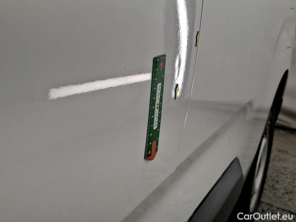  Citroen  Berlingo  Fourgon Club XL 950 1.5 BlueHDi 130CV BVA8 E6dT #16