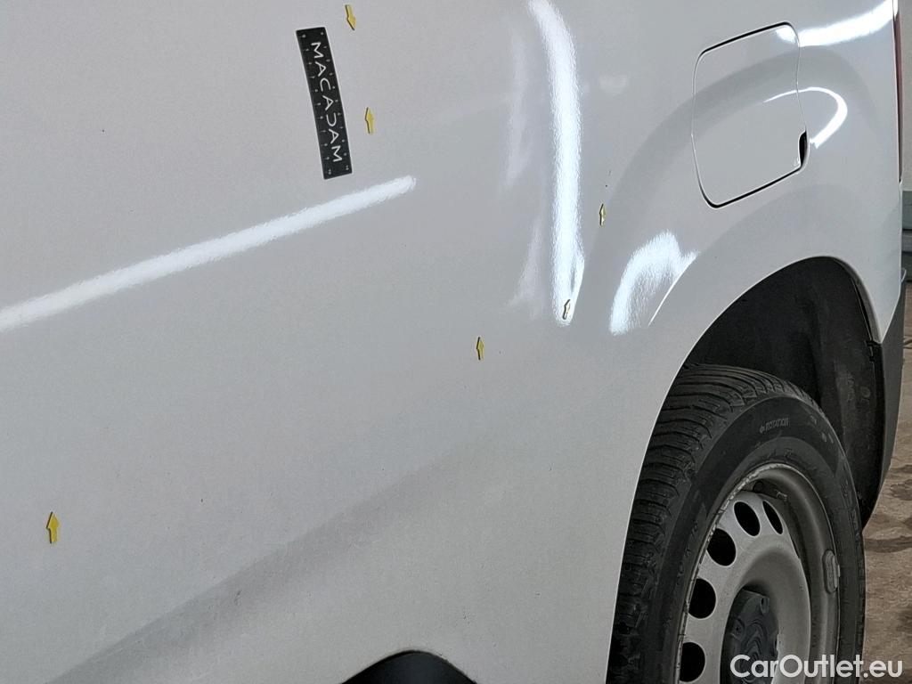  Citroen  Berlingo  Fourgon Driver M 1000 1.5 BlueHDi 100CV BVM5 E6dT #21