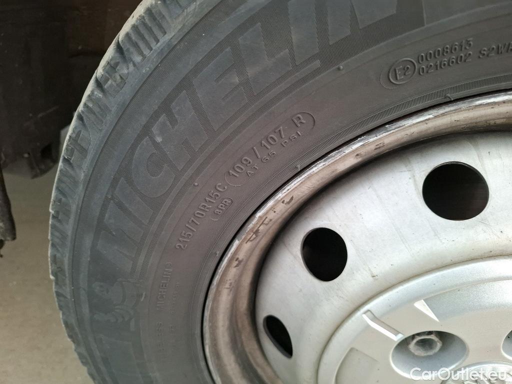  Peugeot  Boxer PEUGEOT  VU 4p Fourgon BLUEHDI 130 S&S PREMIUM 335 L3H2 #25