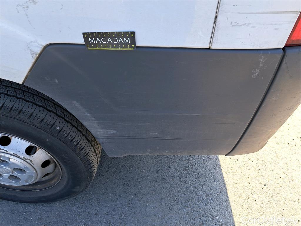  Fiat  Ducato FIAT  VU 4p Fourgon 3.0 M H2 2.3 Multijet 130 Pack Pro Nav #199