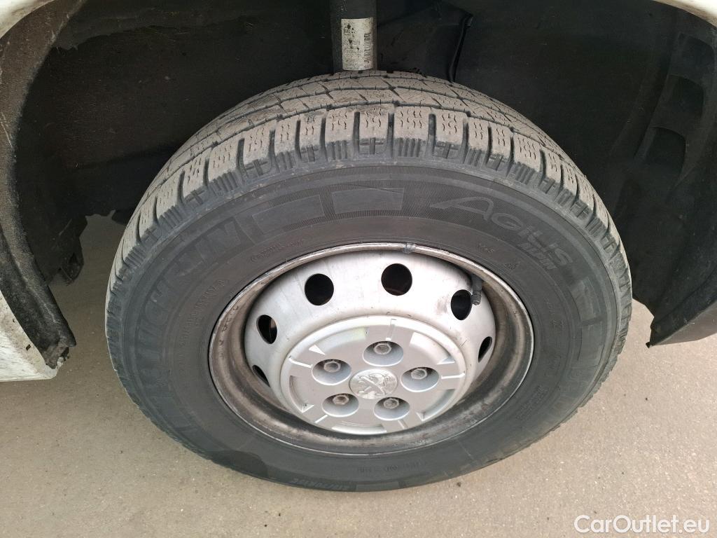  Peugeot  Boxer PEUGEOT  VU 4p Fourgon BLUEHDI 130 S&S PREMIUM 335 L3H2 #22