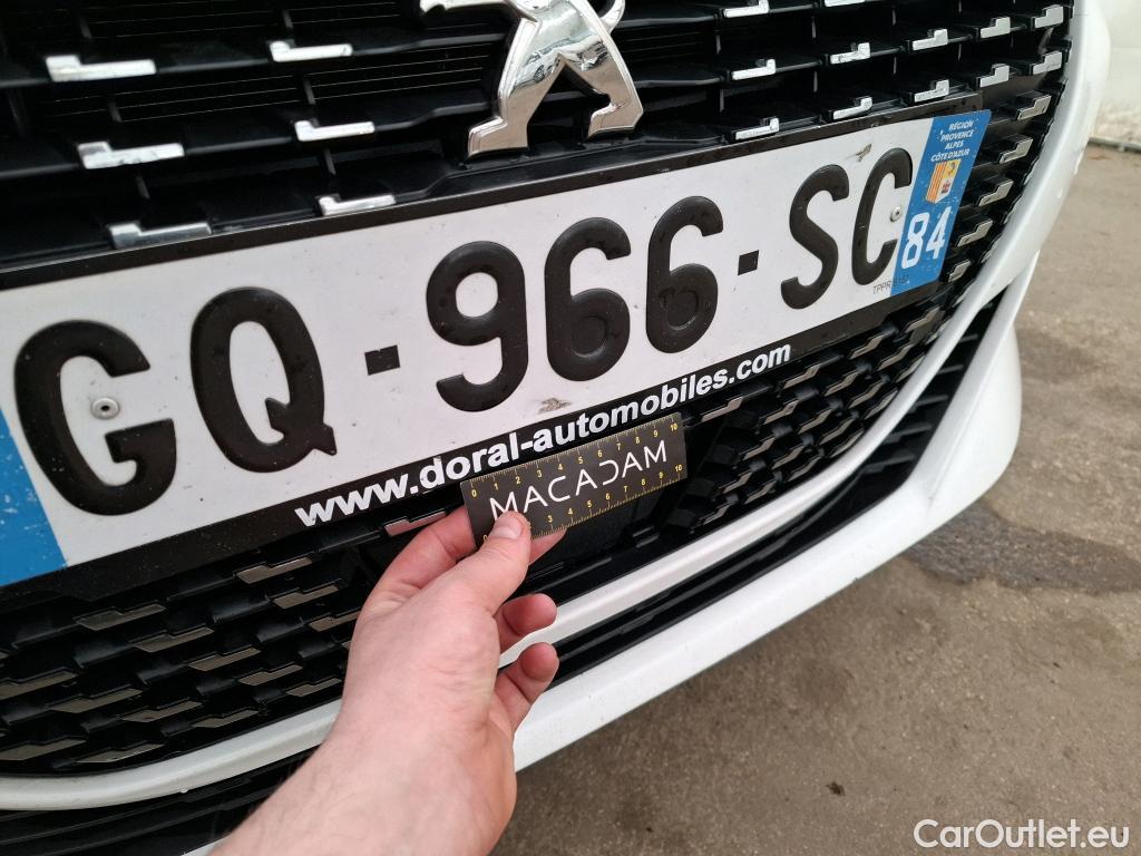  Peugeot  208  Premium 1.5 HDi 100CV BVM6 E6d #14