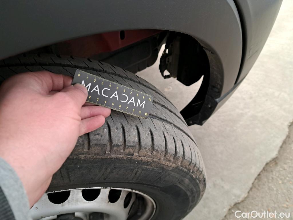  Ford  Transit FORD  / 2019 / 4P / Fourgon tôlé 2.0 ECOB 130PS 350 L3H3 FWD AMBIENTE #24