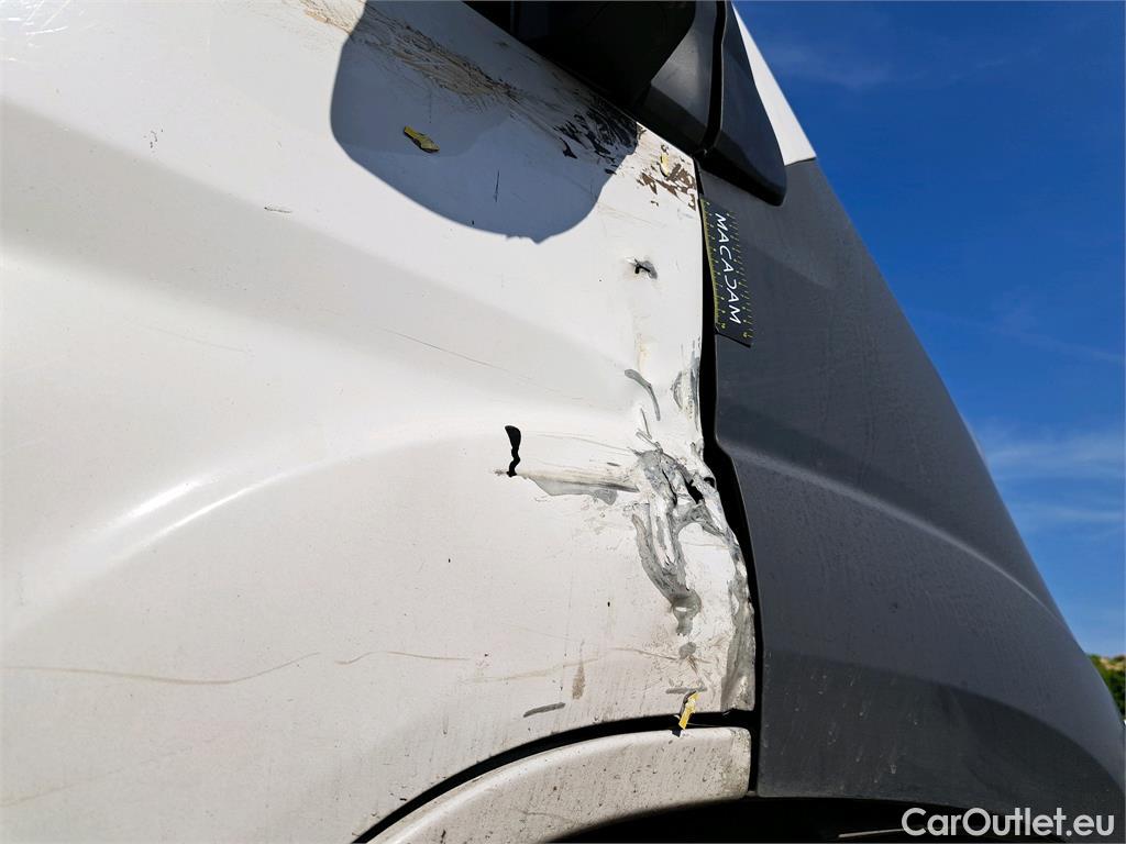  Fiat  Ducato FIAT  VU 4p Fourgon 3.0 M H2 2.3 Multijet 130 Pack Pro Nav #40