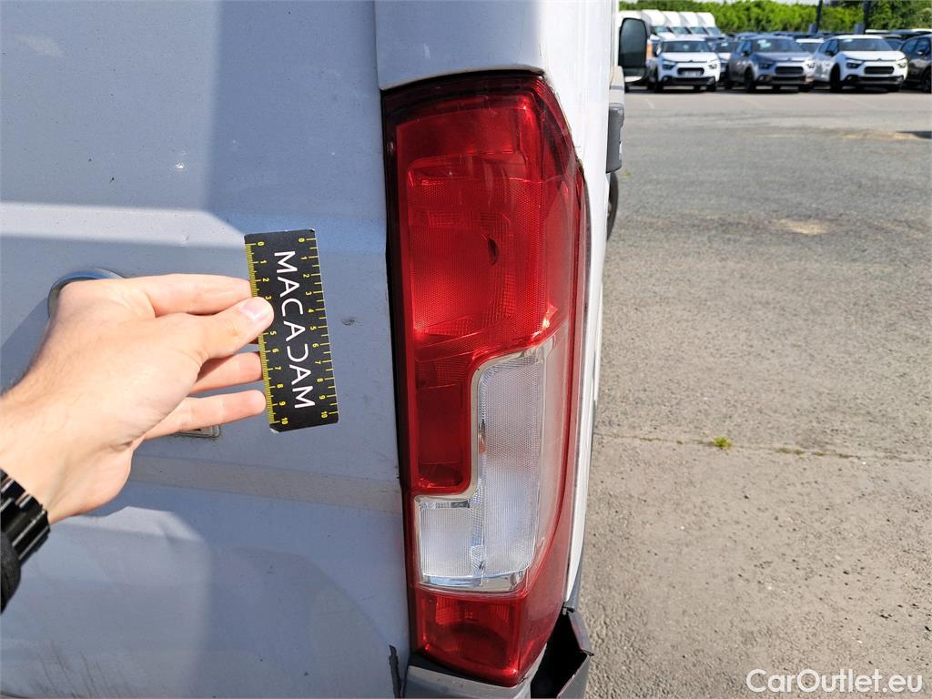  Fiat  Ducato FIAT  VU 4p Fourgon 3.0 M H2 2.3 Multijet 130 Pack Pro Nav #222