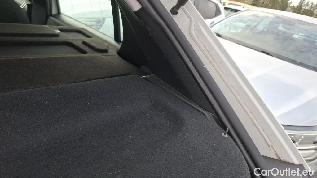  Peugeot  208  Premium 1.5 HDi 100CV BVM6 E6d #19