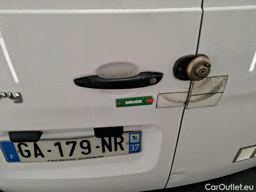  Citroen  Jumpy  Fourgon Club M 1.5 BlueHDi 100CV BVM6 E6d #9