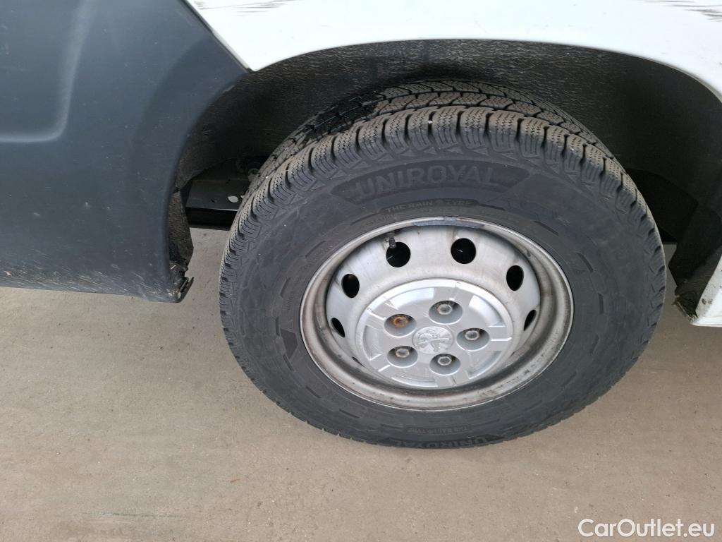  Peugeot  Boxer PEUGEOT  VU 4p Fourgon BLUEHDI 130 S&S PREMIUM 335 L3H2 #27