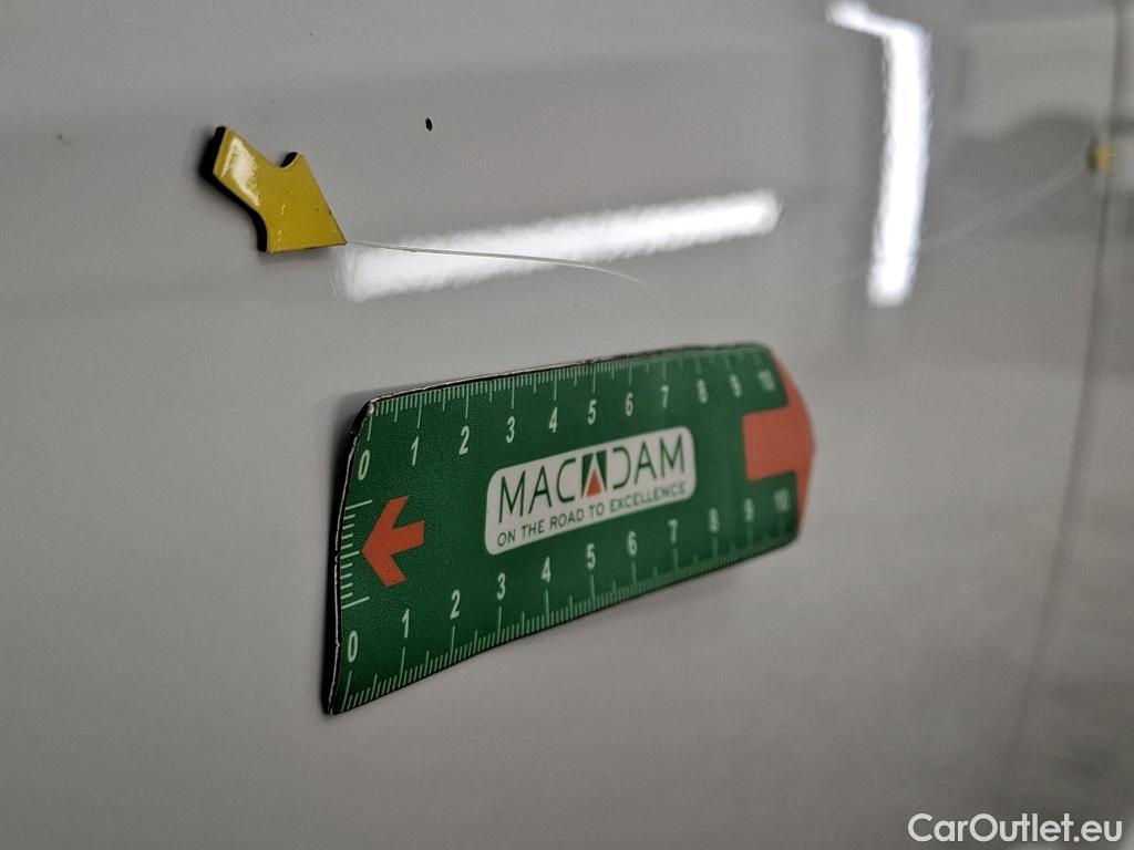  Peugeot  208  Premium 1.5 HDi 100CV BVM6 E6d #9