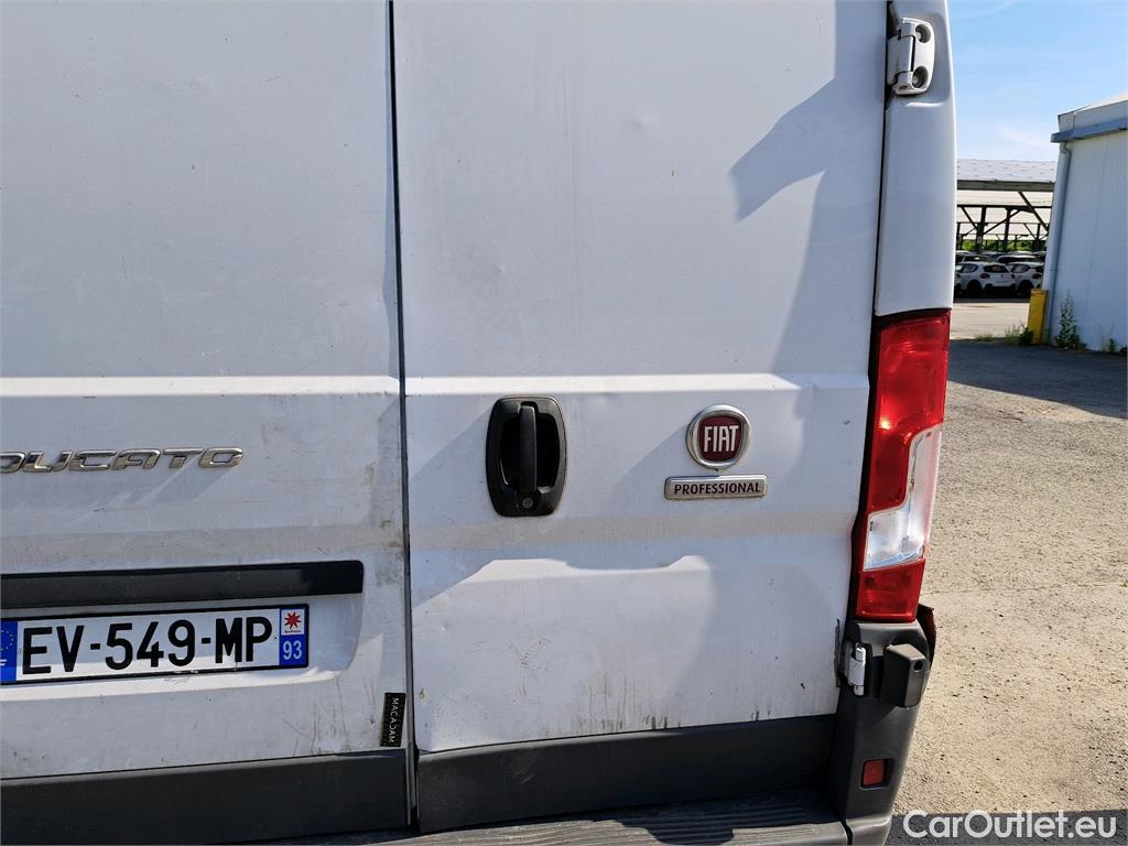  Fiat  Ducato FIAT  VU 4p Fourgon 3.0 M H2 2.3 Multijet 130 Pack Pro Nav #26