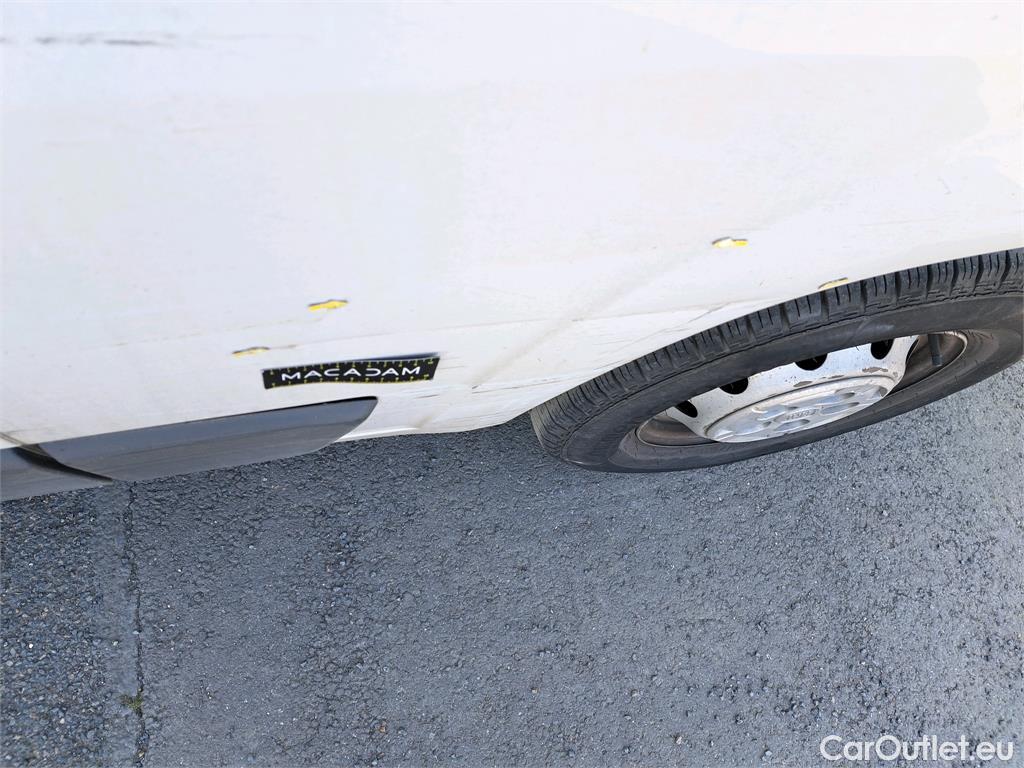  Fiat  Ducato FIAT  VU 4p Fourgon 3.0 M H2 2.3 Multijet 130 Pack Pro Nav #19