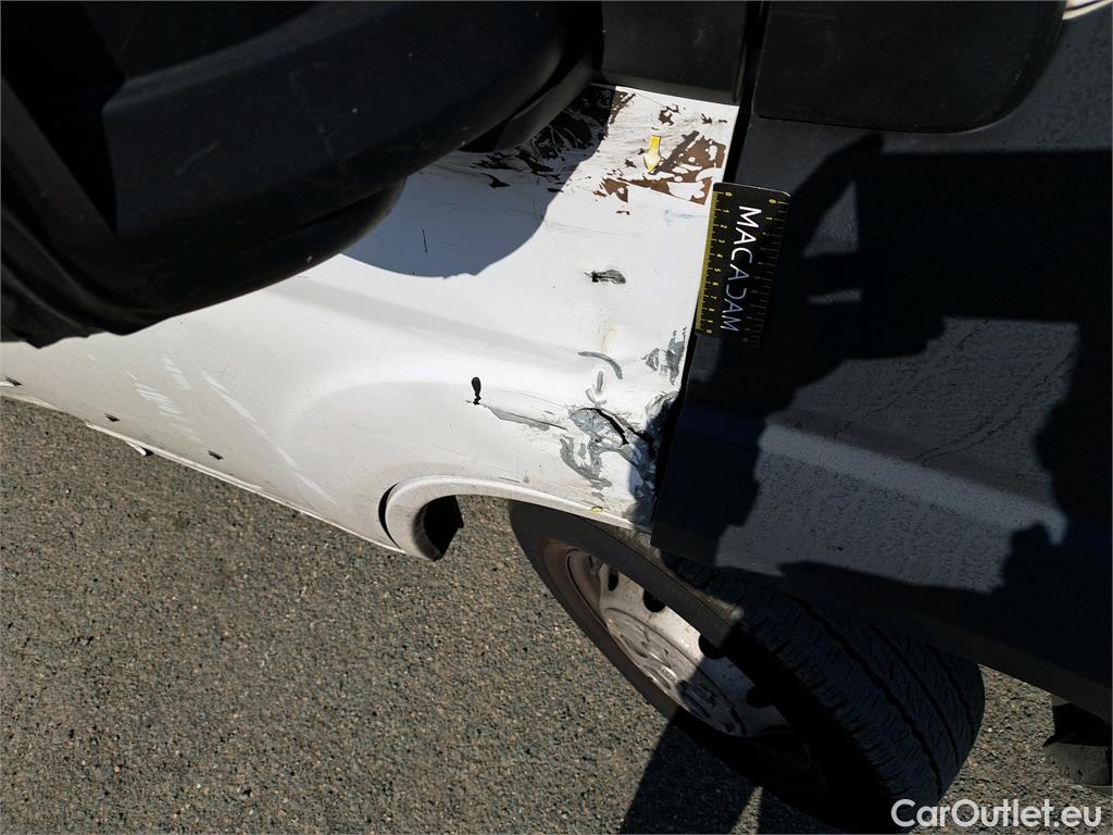  Fiat  Ducato FIAT  VU 4p Fourgon 3.0 M H2 2.3 Multijet 130 Pack Pro Nav #38