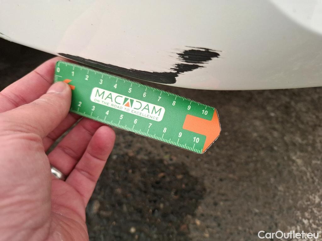  Peugeot  208  Premium 1.5 HDi 100CV BVM6 E6d #15