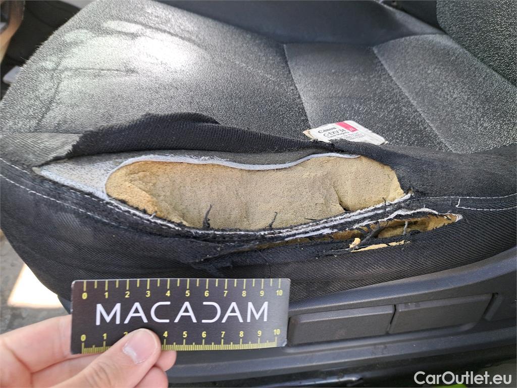  Fiat  Ducato FIAT  VU 4p Fourgon 3.0 M H2 2.3 Multijet 130 Pack Pro Nav #64