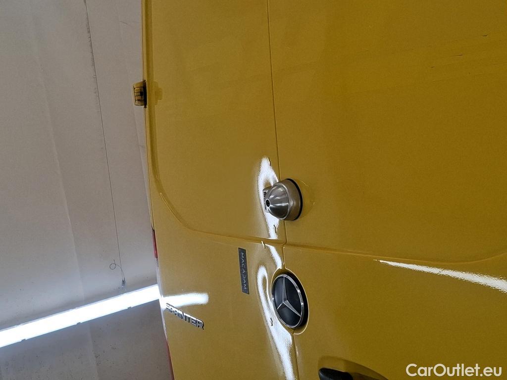  Mercedes  Sprinter MERCEDES-BENZ  / 2018 / 4P / Fourgon tôlé 315 FG 43 3,5t PRO Prop Léger #15