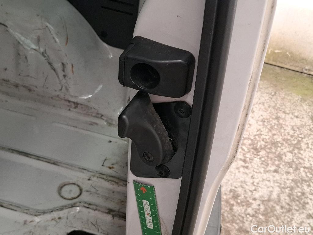  Citroen  Jumpy  Fourgon Business M 1.6 BlueHDi 95CV BVM5 E6 #45