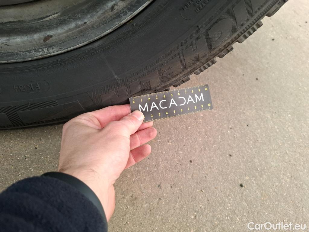  Peugeot  Boxer PEUGEOT  VU 4p Fourgon BLUEHDI 130 S&S PREMIUM 335 L3H2 #24