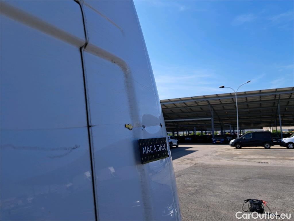  Fiat  Ducato FIAT  VU 4p Fourgon 3.0 M H2 2.3 Multijet 130 Pack Pro Nav #89