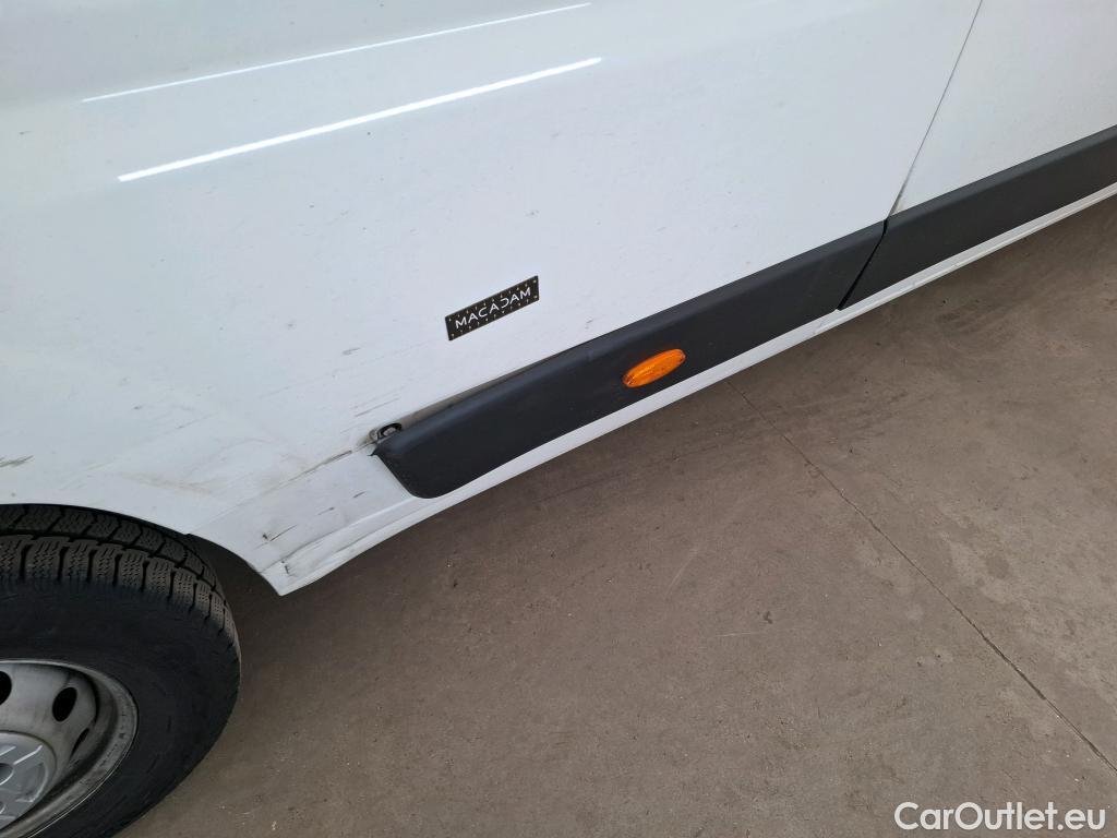  Peugeot  Boxer PEUGEOT  VU 4p Fourgon BLUEHDI 130 S&S PREMIUM 335 L3H2 #28