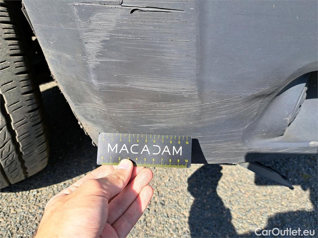  Fiat  Ducato FIAT  VU 4p Fourgon 3.0 M H2 2.3 Multijet 130 Pack Pro Nav #79