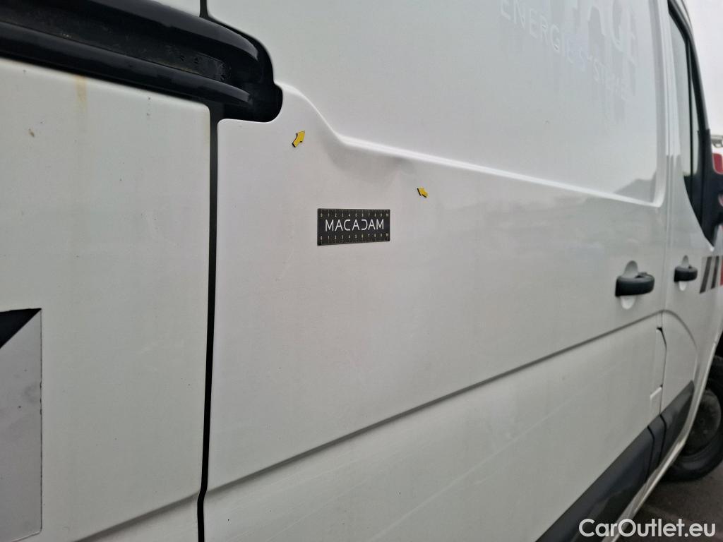  Renault  Master  III Fourgon L2H2 3 5 Grand Confort dCi 130CV BVM6 E6 #8