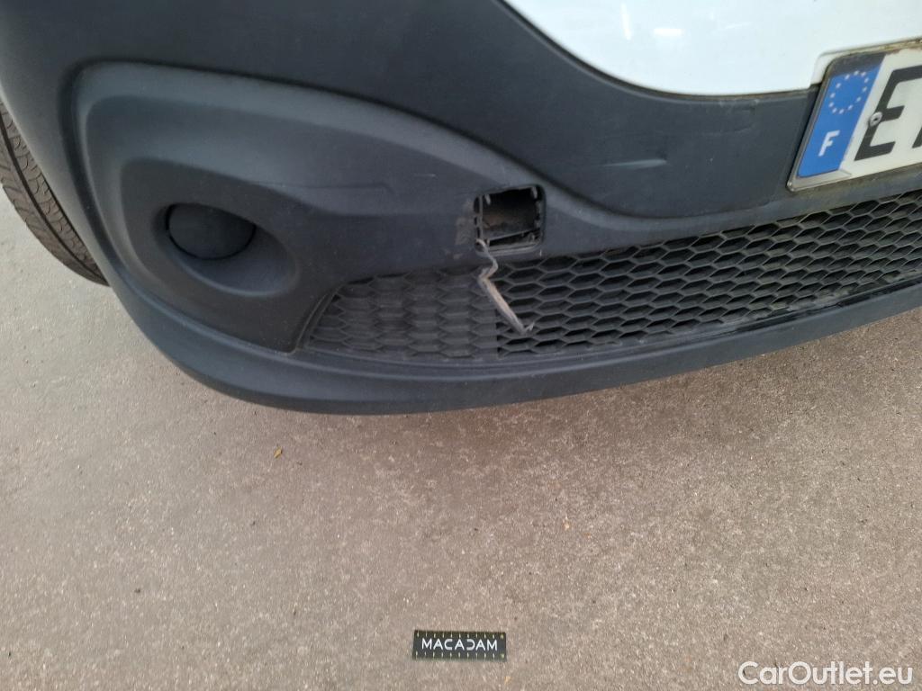  Renault  Trafic  Furgon Grand Confort L1H1 1200 1.6 dCi 125CV BVM6 E6 #29