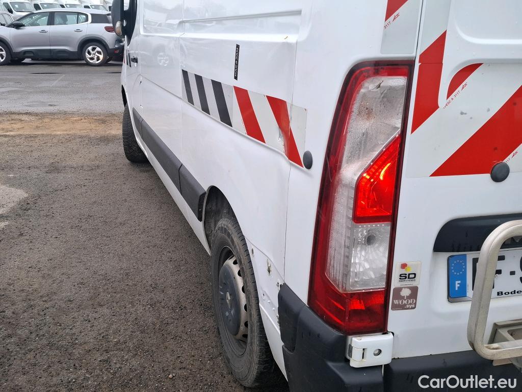  Renault  Master  Fourgon L2H2 3 5 Grand Confort dCi 130CV BVM6 E6 #7