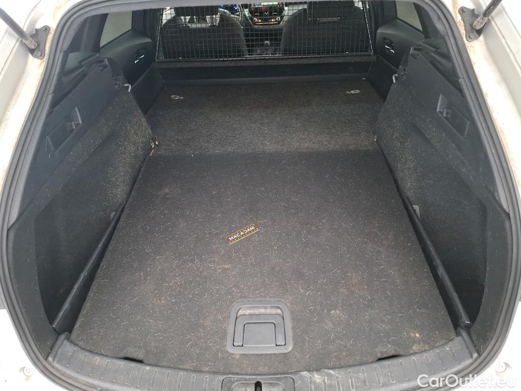  Toyota  Corolla TOYOTA  Touring Sports / 2018 / 5P / Break Hybride 122h Dynamic Business Stage Acad / TRANSFO VP VF #1