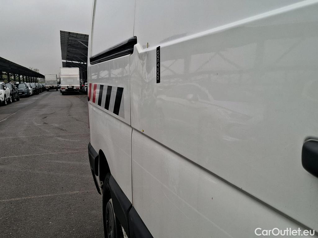  Renault  Master  III Fourgon L2H2 3 5 Grand Confort dCi 130CV BVM6 E6 #9
