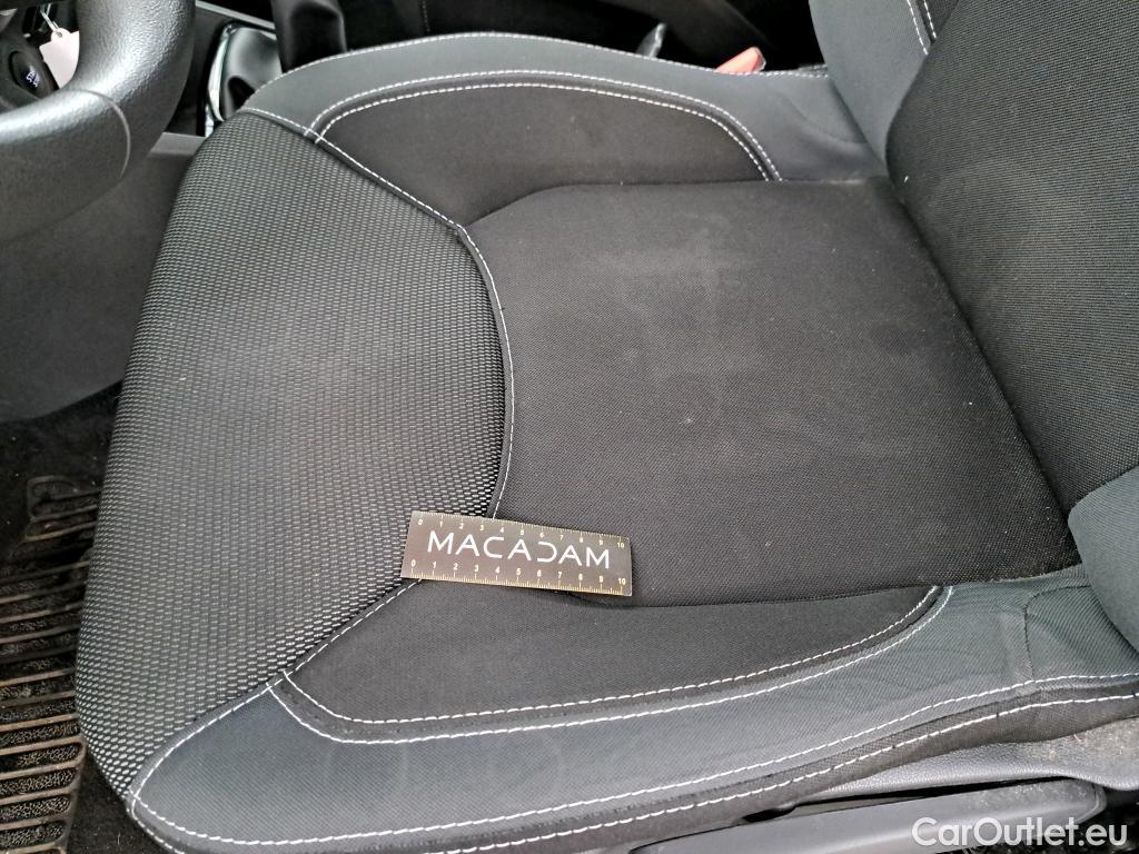  Renault  Clio RENAULT  Société VU 5p Berline Air Medianav dCi 90 - 18 #24