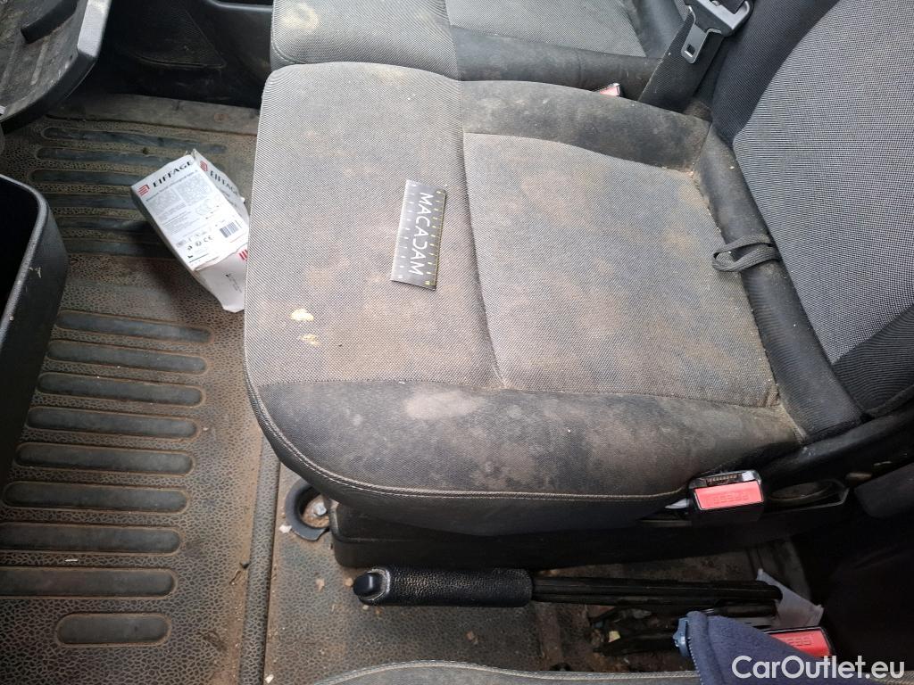  Renault  Master  Fourgon L2H2 3 5 Grand Confort dCi 130CV BVM6 E6 #77