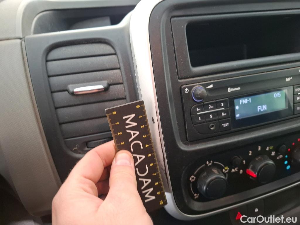  Renault  Trafic  Furgon Grand Confort L1H1 1200 1.6 dCi 125CV BVM6 E6 #18