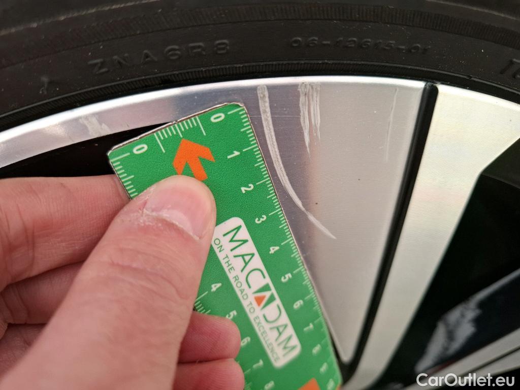  Renault  Clio  V Evolution Réversible 1.5 dCi 100CV BVM6 E6d #9