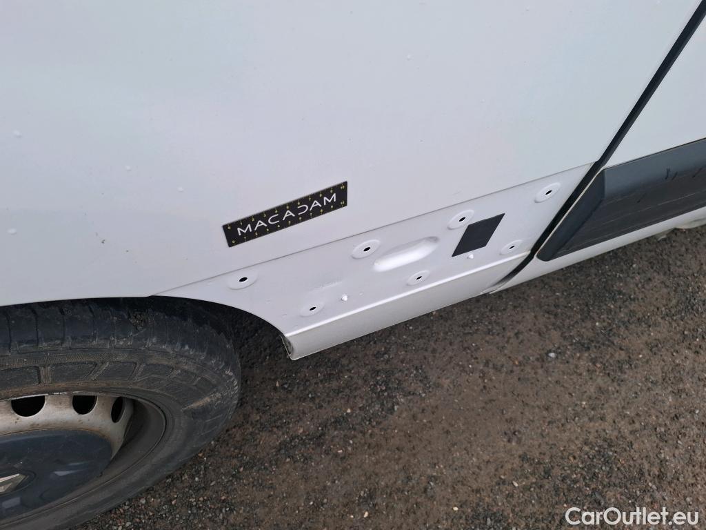  Renault  Master  Fourgon L2H2 3 5 Grand Confort dCi 130CV BVM6 E6 #57