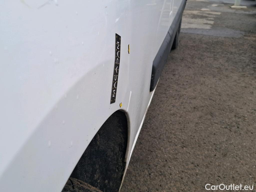  Renault  Master  Fourgon L2H2 3 5 Grand Confort dCi 130CV BVM6 E6 #69