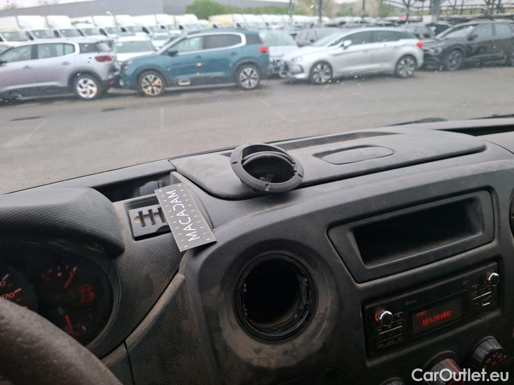  Renault  Master  Fourgon L2H2 3 5 Grand Confort dCi 130CV BVM6 E6 #71