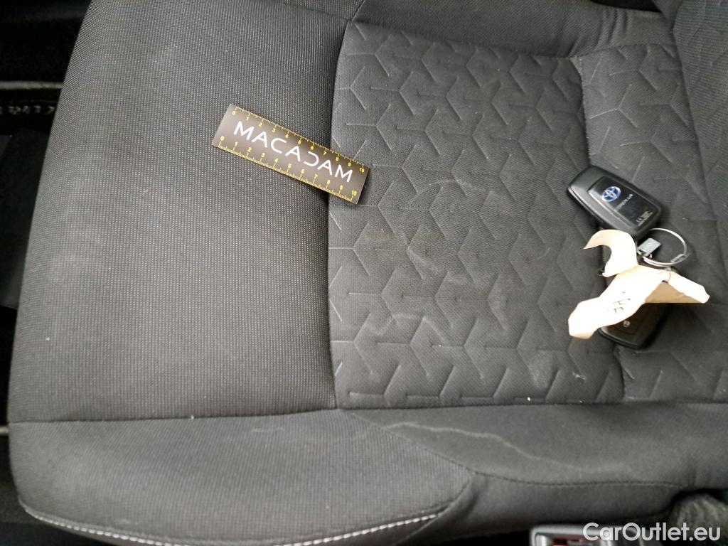  Toyota  Corolla  Touring Sports / 2018 / 5P / Break Hybride 122h Dynamic Business Beyond Zer / TRANSFO VP/VF #10