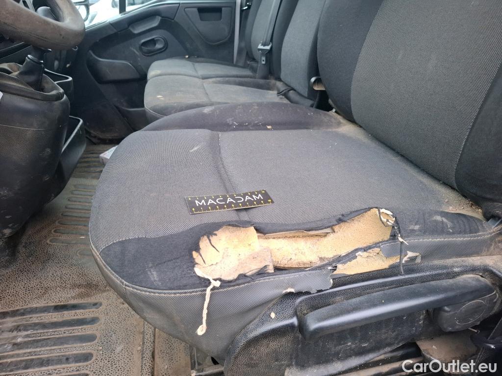  Renault  Master  Fourgon L2H2 3 5 Grand Confort dCi 130CV BVM6 E6 #1